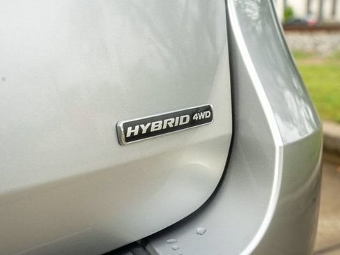 Used 2021 Ford Explorer Limited w/ Hybrid Equipment Group 310A AWD/4WD image 17