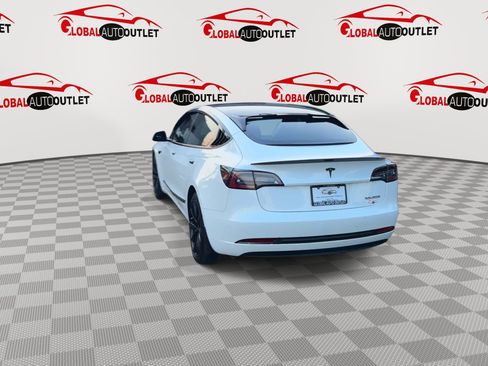 Used 2022 Tesla Model 3 Long Range AWD/4WD image 7