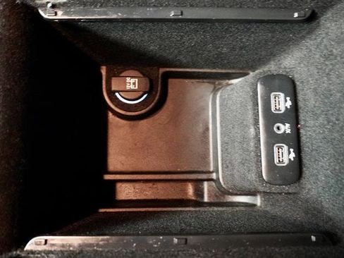 Used 2018 Dodge Charger R/T Scat Pack image 24