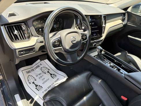 Used 2020 Volvo XC60 T6 Inscription w/ Protection Package Premier AWD/4WD image 9