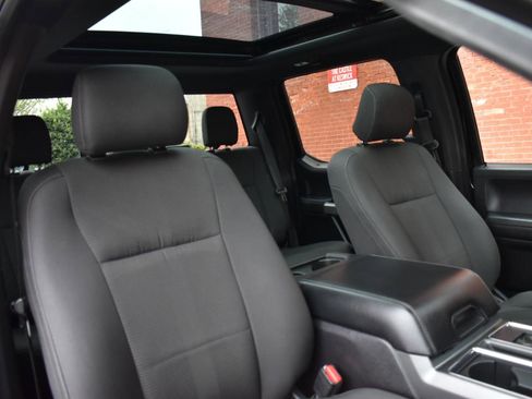 Used 2016 Ford F150 XLT w/ Equipment Group 302A Luxury AWD/4WD image 18