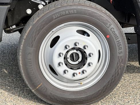 New 2025 Ford F550 XL image 27