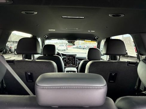 Used 2024 GMC Acadia AT4 w/ LPO, Floor Liner Package image 32