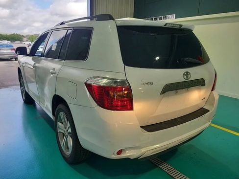 Used 2008 Toyota Highlander Sport FWD image 3
