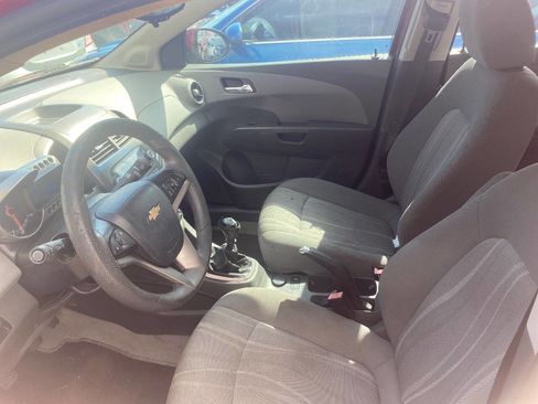 Used 2012 Chevrolet Sonic LT image 5