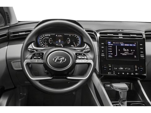 Used 2024 Hyundai Tucson SEL w/ Convenience Package FWD image 4