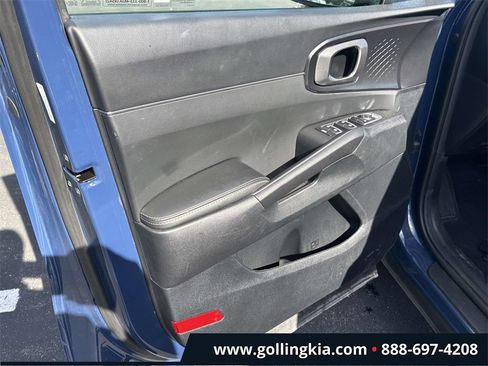 Certified 2024 Kia Sorento S w/ Panoramic Sunroof Package image 16