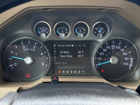 Used 2014 Ford F250 XLT w/ XLT Premium Package RWD image 22