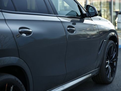 New 2026 BMW X6 xDrive40i w/ Premium Package image 7