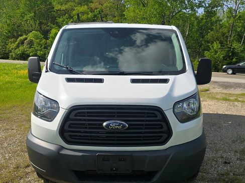 Used 2018 Ford Transit 250 148 Low Roof RWD image 4