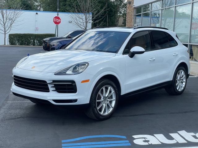 Used 2023 Porsche Cayenne AWD/4WD image 9