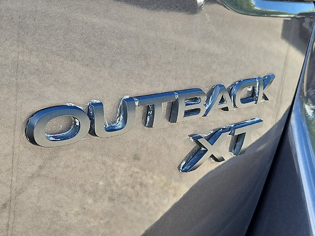 Used 2020 Subaru Outback Onyx Edition XT AWD/4WD image 32