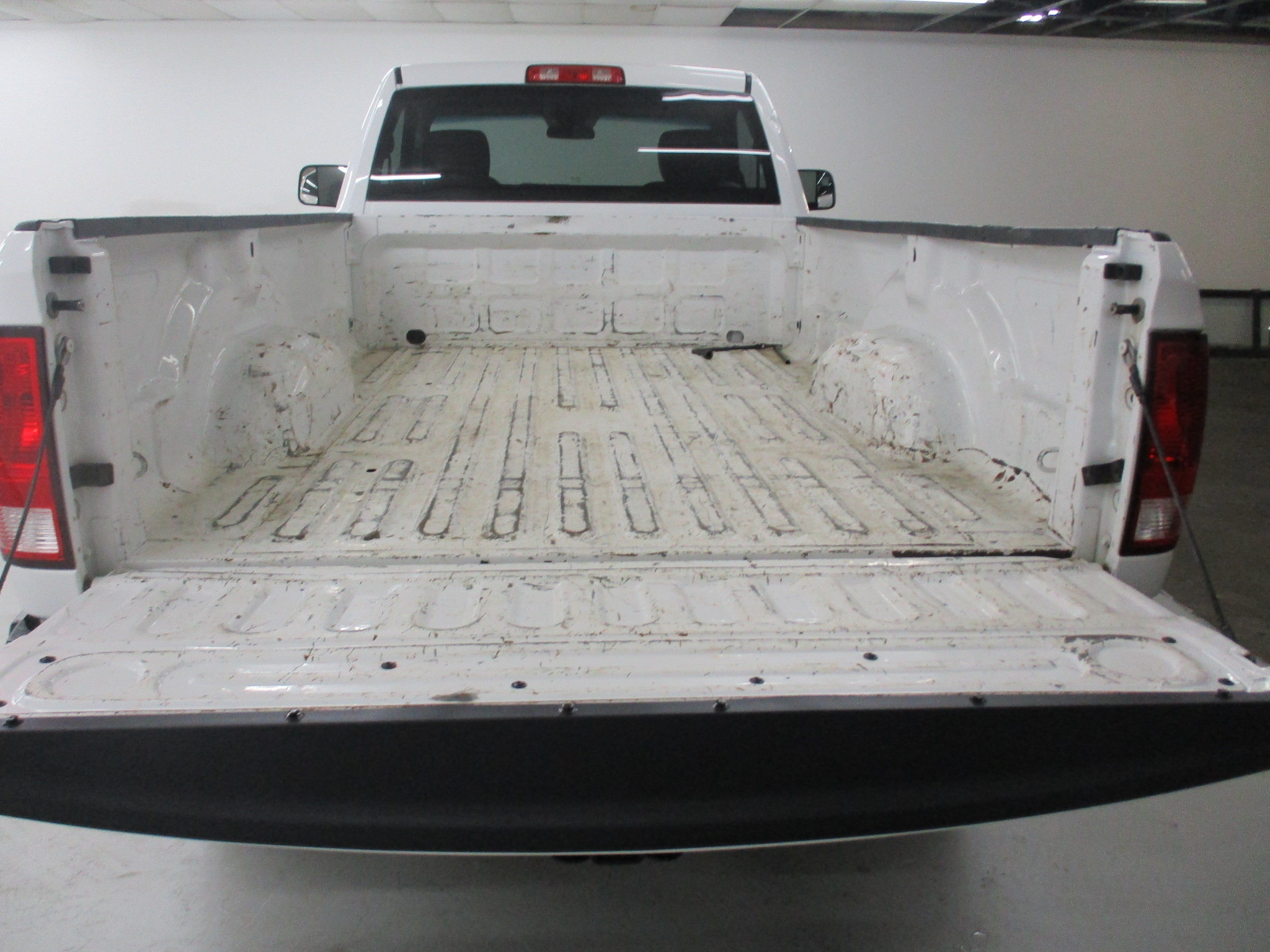 Used 2017 RAM 3500 Tradesman w/ Power & Remote Entry Group AWD/4WD image 8