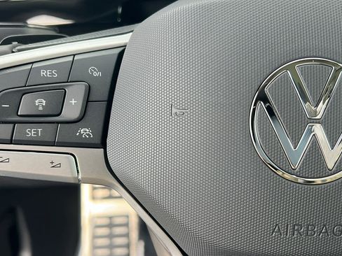 New 2026 Volkswagen Atlas SEL Premium R-Line image 19