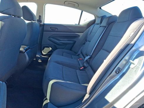 Used 2024 Nissan Altima 2.5 SV image 10