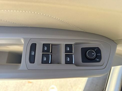 Used 2021 Volkswagen Atlas SEL image 15