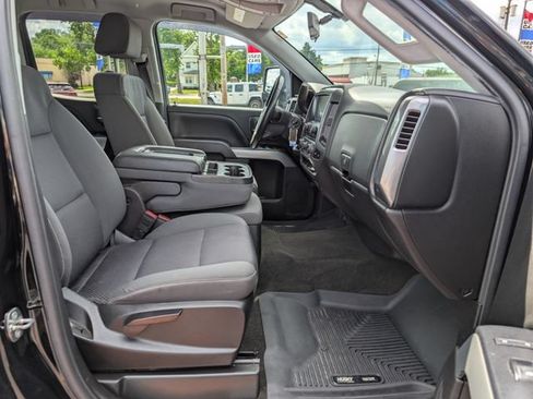 Used 2018 Chevrolet Silverado 1500 LT w/ All Star Edition AWD/4WD image 12