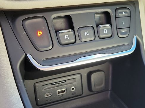 Used 2018 GMC Terrain Denali image 42