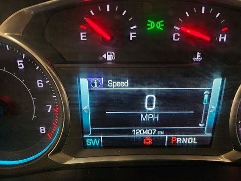 Used 2019 Chevrolet Traverse RS AWD/4WD image 19