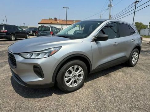 Used 2023 Ford Escape Active AWD/4WD image 4