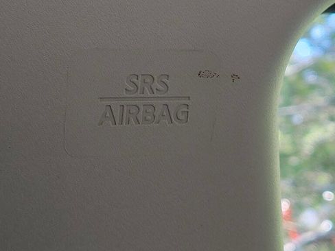 Used 2011 Nissan Versa 1.8 S w/ Plus Pkg image 26