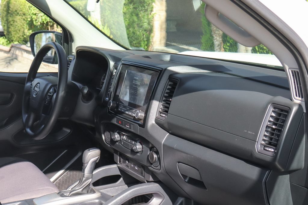 Used 2022 Nissan Frontier S w/ Technology Package RWD image 40