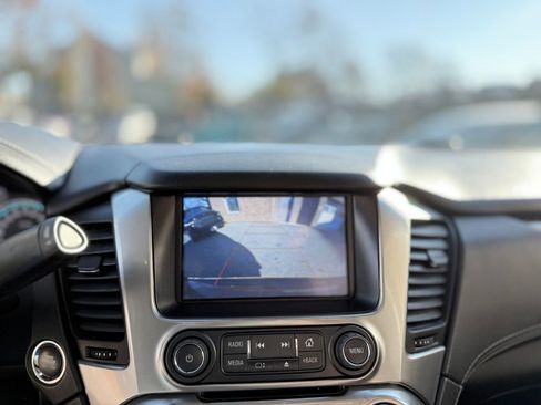 Used 2019 Chevrolet Tahoe Premier w/ Premier Plus Edition image 31