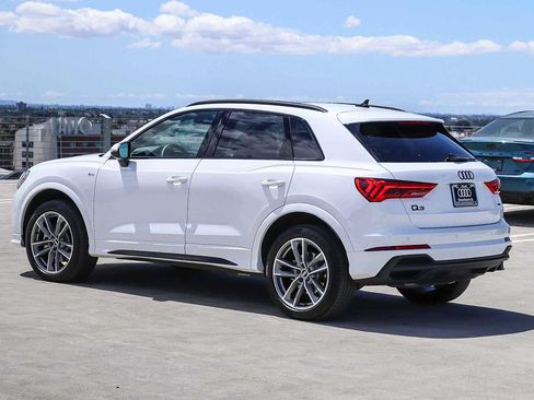 Used 2025 Audi Q3 2.0T Premium w/ Convenience Package AWD/4WD image 6