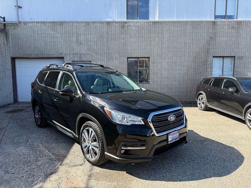 Used 2022 Subaru Ascent Limited w/ Technology Package AWD/4WD image 8