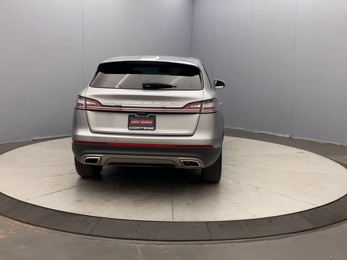 Used 2023 Lincoln Nautilus Reserve AWD/4WD image 4