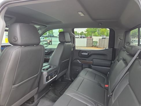 Certified 2021 GMC Sierra 1500 SLT w/ SLT Premium Package AWD/4WD image 20
