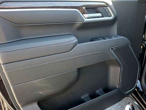 New 2026 GMC Sierra 1500 SLE AWD/4WD image 8