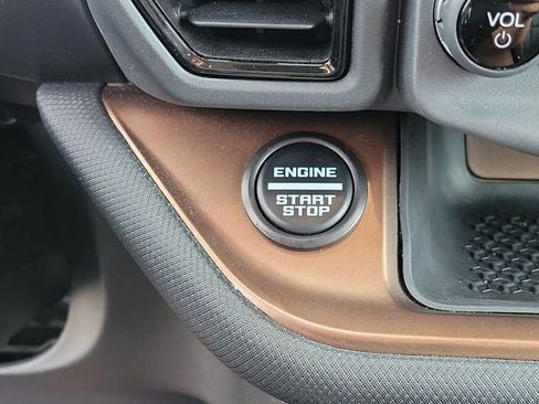 Used 2024 Ford Bronco Sport Outer Banks w/ Tech Package AWD/4WD image 13