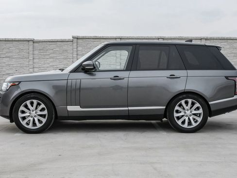 Used 2017 Land Rover Range Rover HSE AWD/4WD image 13