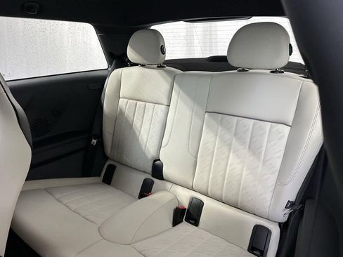 Certified 2025 MINI Cooper 2-Door Hardtop image 12