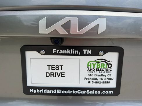 Used 2023 Kia Niro Wind FWD image 2