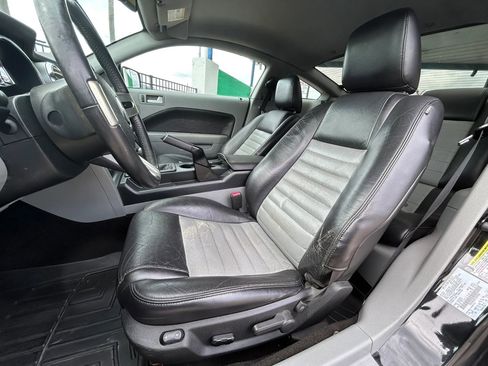 Used 2007 Ford Mustang GT RWD image 9