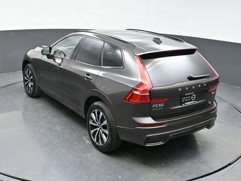 Used 2025 Volvo XC60 B5 Plus w/ Climate Package AWD/4WD image 34