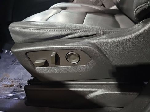 Certified 2022 Chevrolet Tahoe Z71 w/ Z71 Off-Road Package image 36