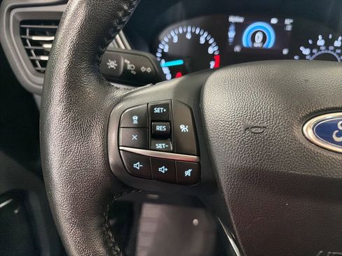 Used 2020 Ford Escape SEL FWD image 22
