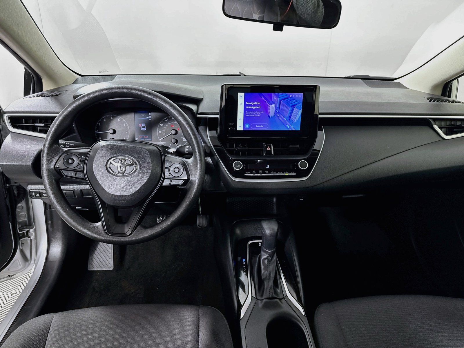 Certified 2024 Toyota Corolla LE FWD image 19