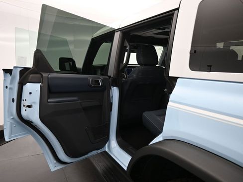 New 2025 Ford Bronco Heritage Edition image 19