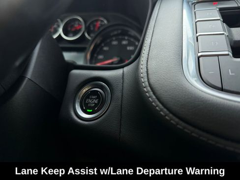 Used 2021 Chevrolet Tahoe Z71 w/ Z71 Signature Package image 39