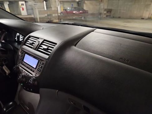 Used 2007 Honda Accord EX-L image 7