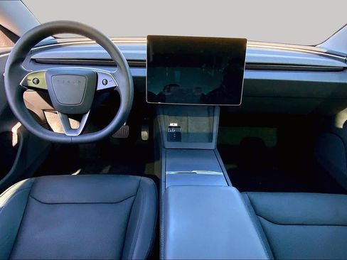 Used 2024 Tesla Model 3 Standard Range RWD image 14