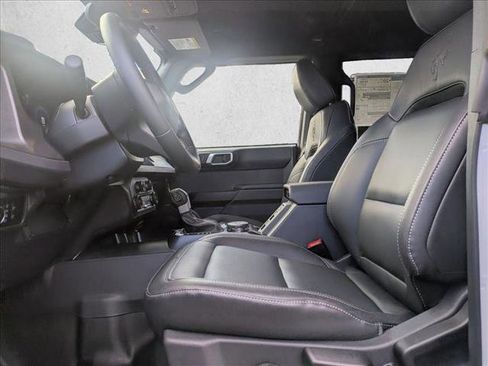 New 2026 Ford Bronco Big Bend w/ Black Diamond Package image 4