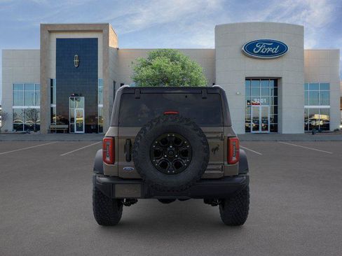 New 2026 Ford Bronco Badlands AWD/4WD image 5
