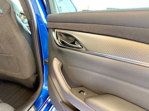 Used 2018 Cadillac CTS V w/ Luxury Package image 53