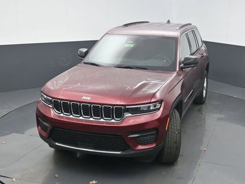 New 2026 Jeep Grand Cherokee Laredo image 38