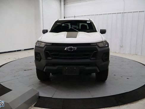 Used 2026 Chevrolet Colorado W/T w/ WT Convenience Package II RWD image 11